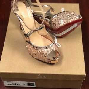 Christian Louboutin sz 7